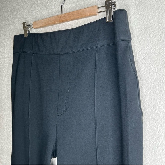 Spanx The Perfect Pant, Hi-Rise Flare black 2X petite - Picture 4 of 15